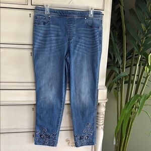 Chicos Perfect Stretch Embroidered Blue Women's Jeans size 0.5